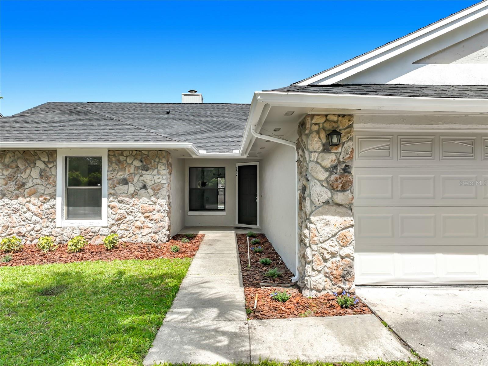 LAKEWOOD AT THE CROSSINGS - Residential