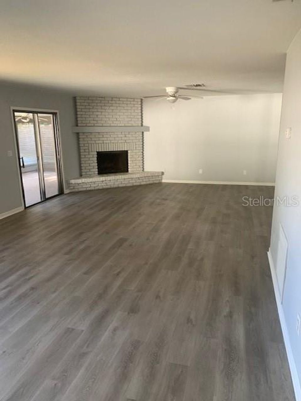 Photo of 886 Harbor Hill Drive, Safety Harbor, FL 34695 (MLS # TB8456329)