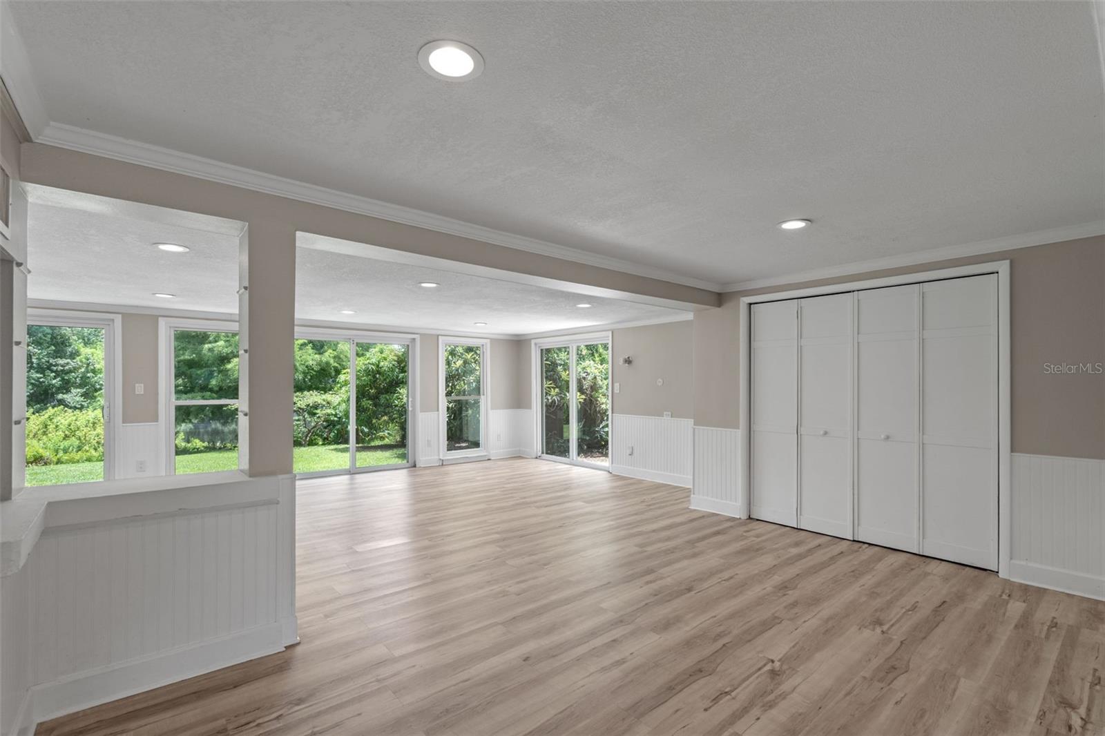 5938 MIMOSA DRIVE