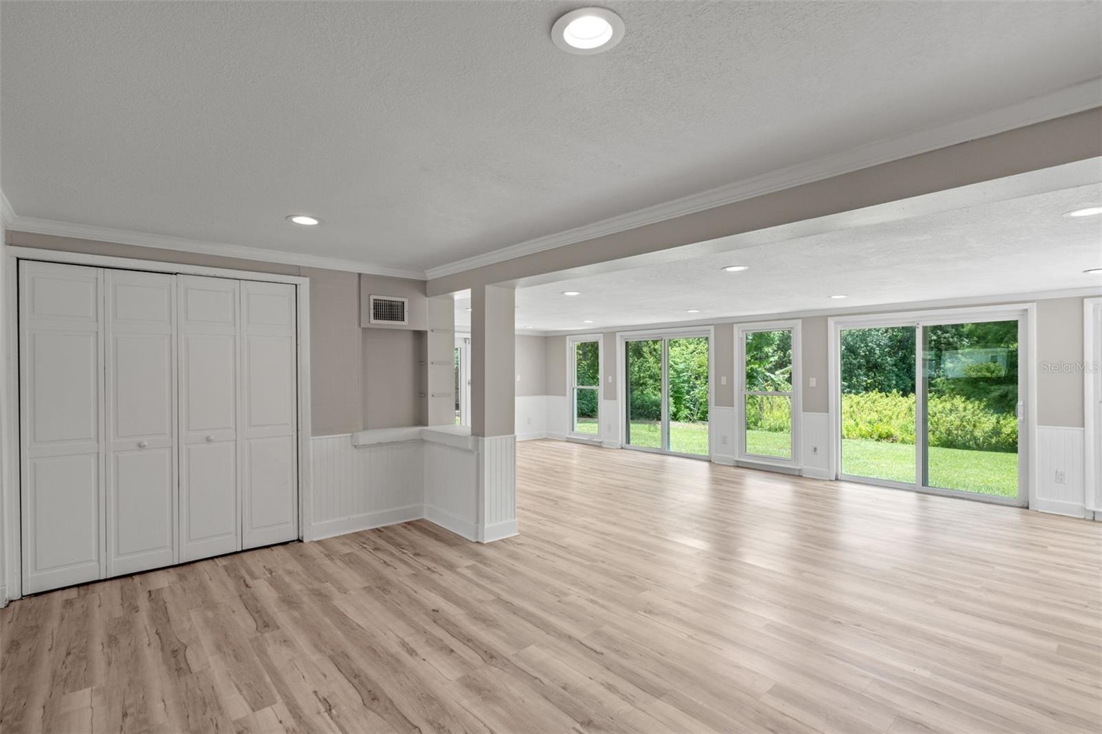 5938 MIMOSA DRIVE