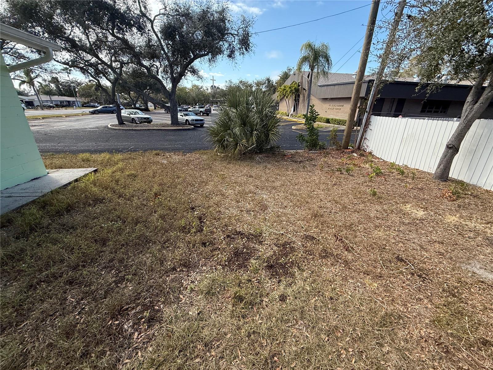 RIDGEWOOD LAKES - Residential