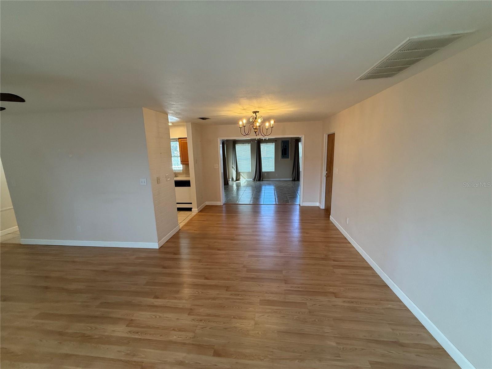 RIDGEWOOD LAKES - Residential