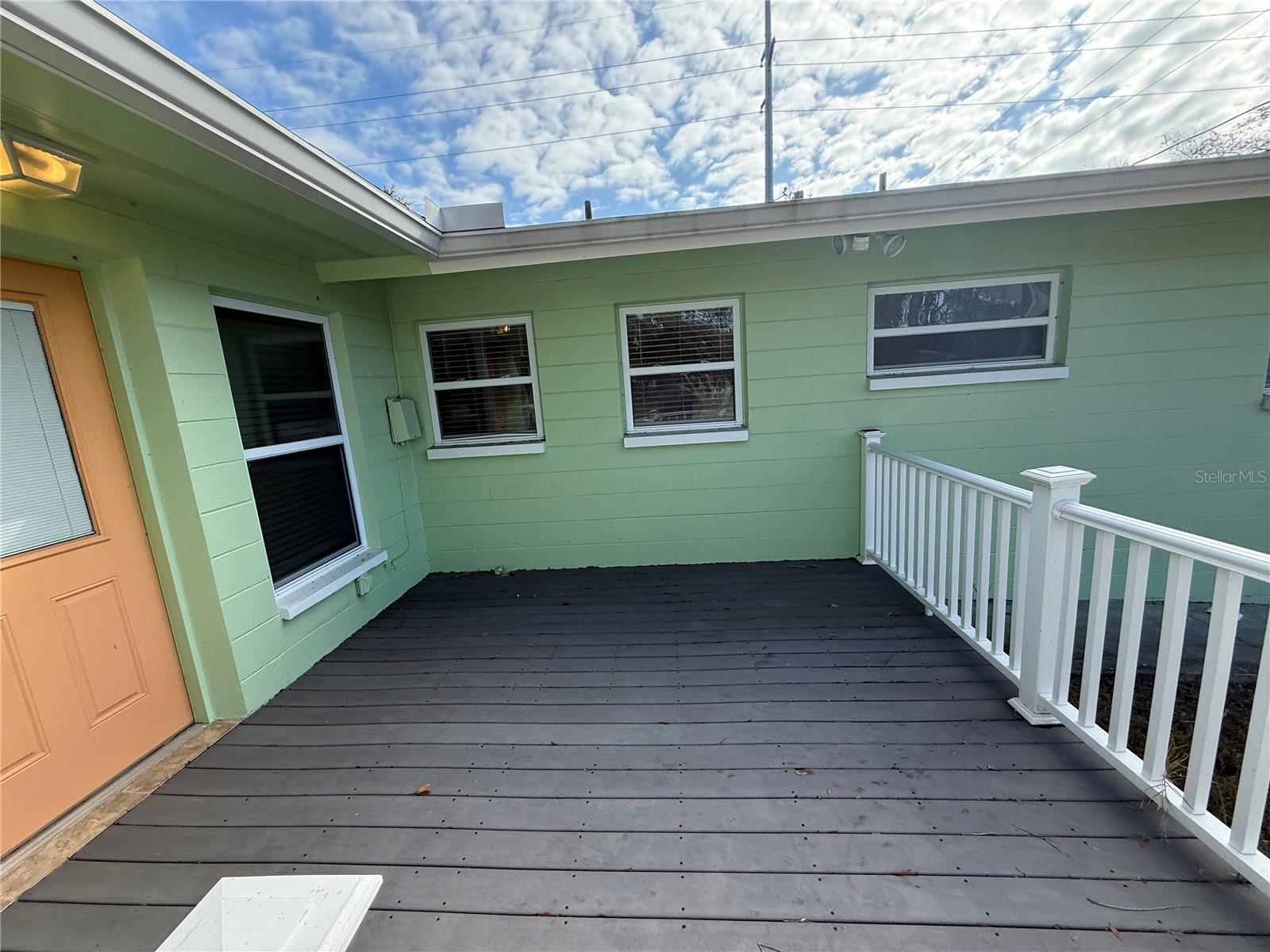 RIDGEWOOD LAKES - Residential