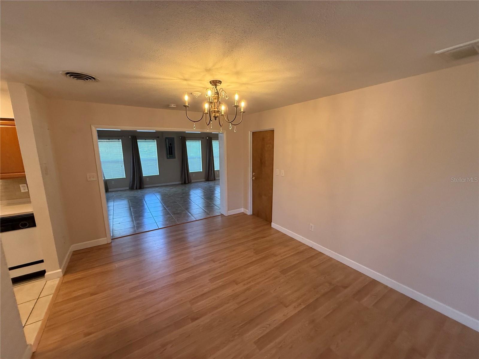 RIDGEWOOD LAKES - Residential