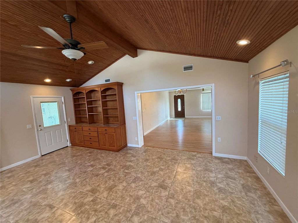 Photo of 11401 66th Avenue, Seminole, FL 33772 (MLS # TB8487051)