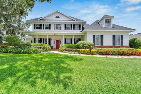 A home in LAKELAND