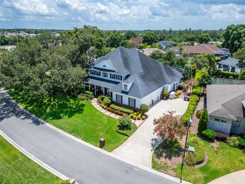 A home in LAKELAND