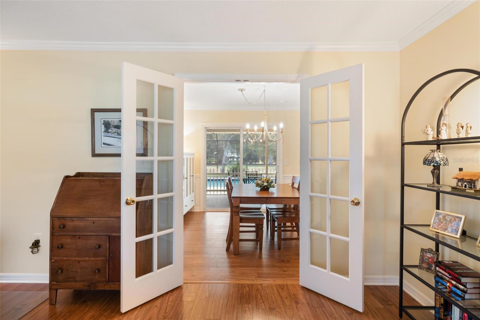 MISSION VALLEY ESTATE SEC B-1 - Residential