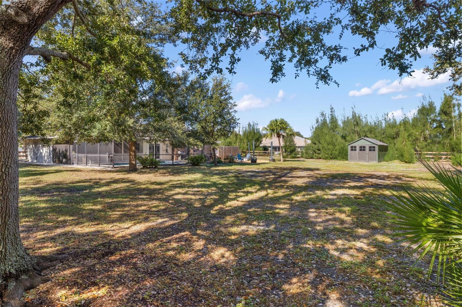 MISSION VALLEY ESTATE SEC B-1 - Residential