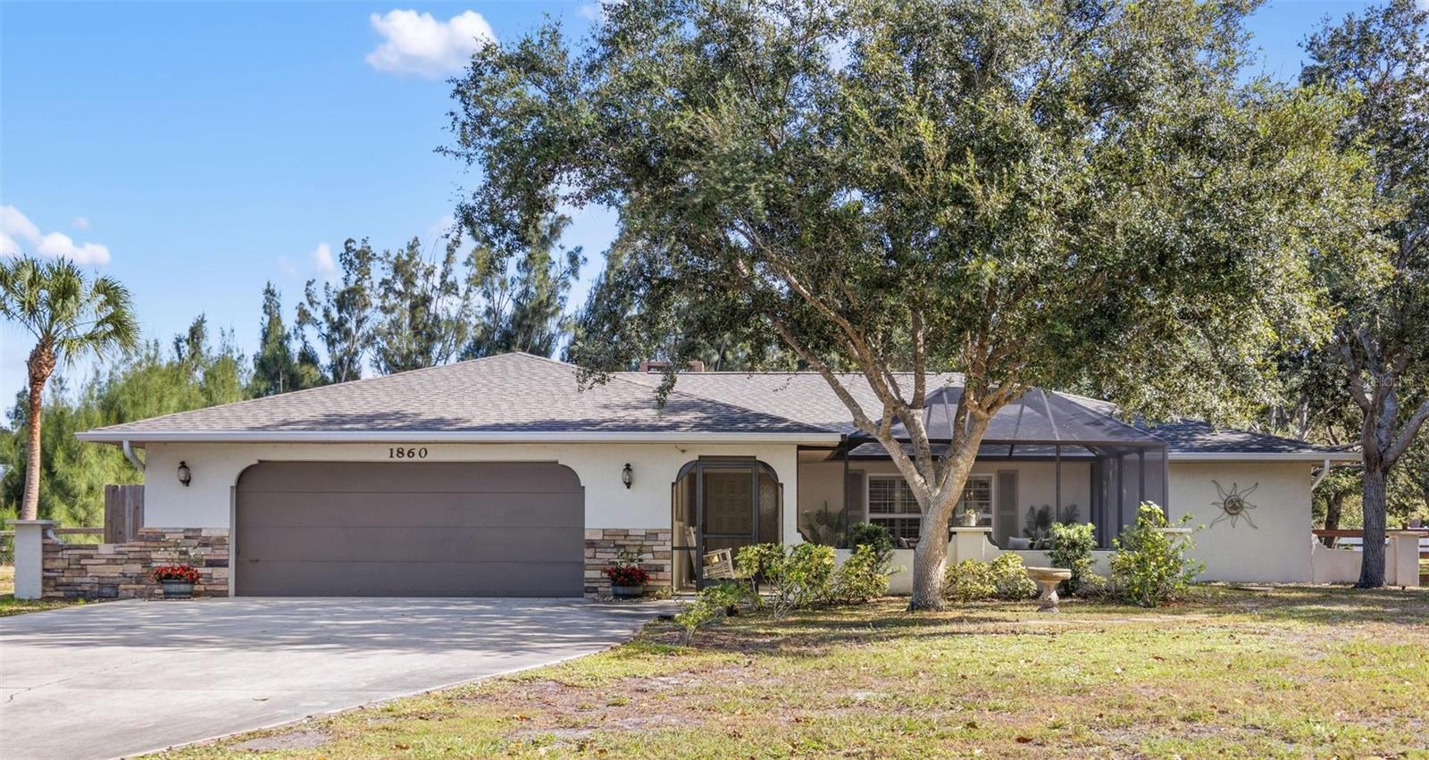 MISSION VALLEY ESTATE SEC B-1 - Residential