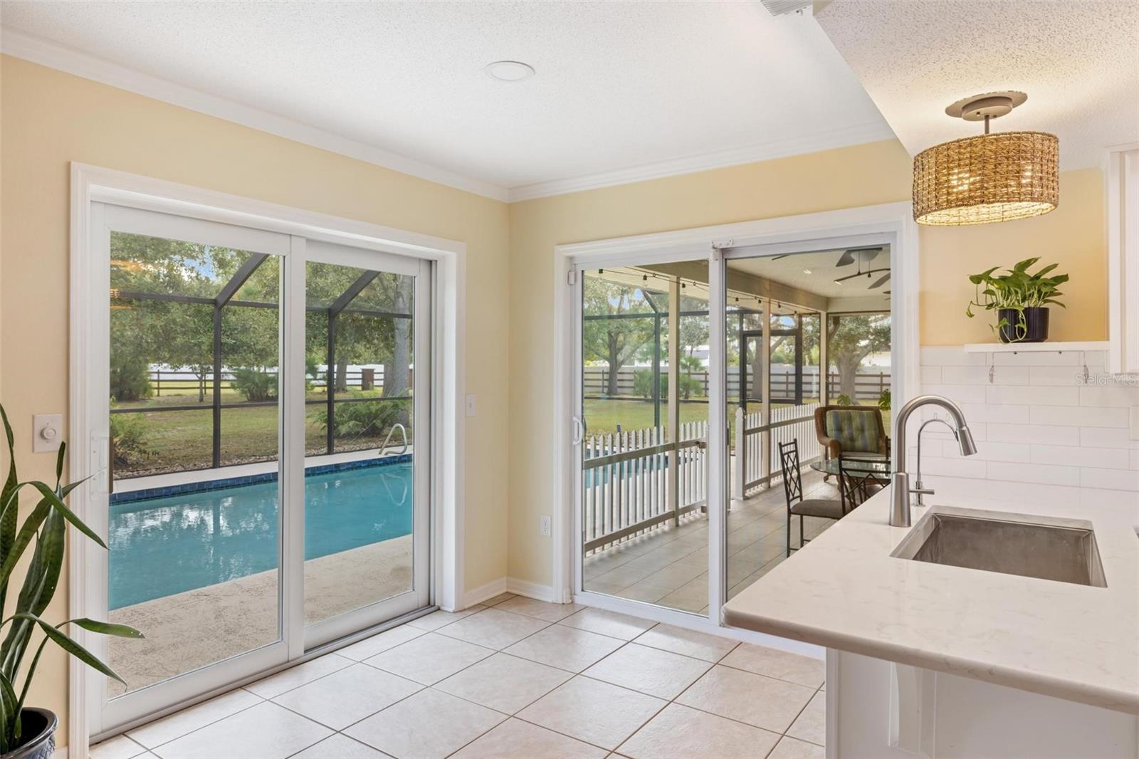 MISSION VALLEY ESTATE SEC B-1 - Residential