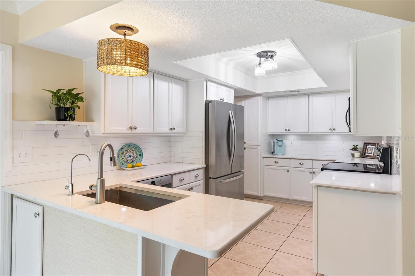 MISSION VALLEY ESTATE SEC B-1 - Residential