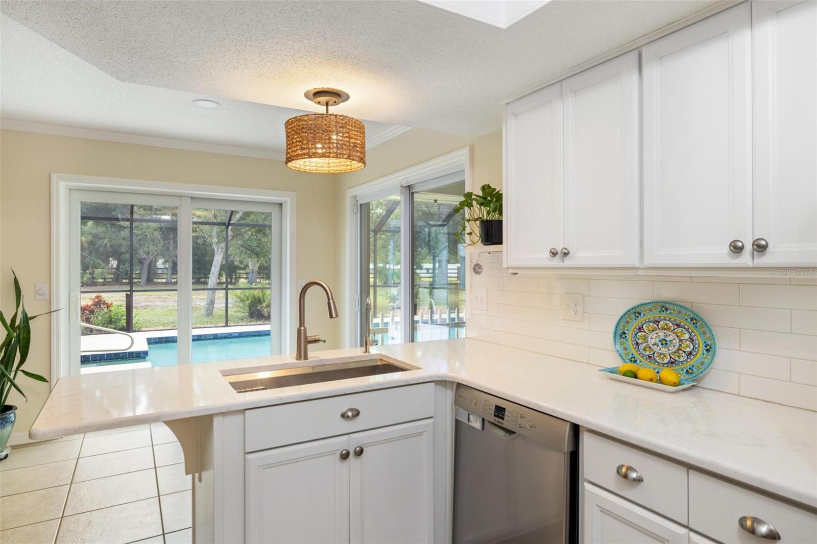 MISSION VALLEY ESTATE SEC B-1 - Residential