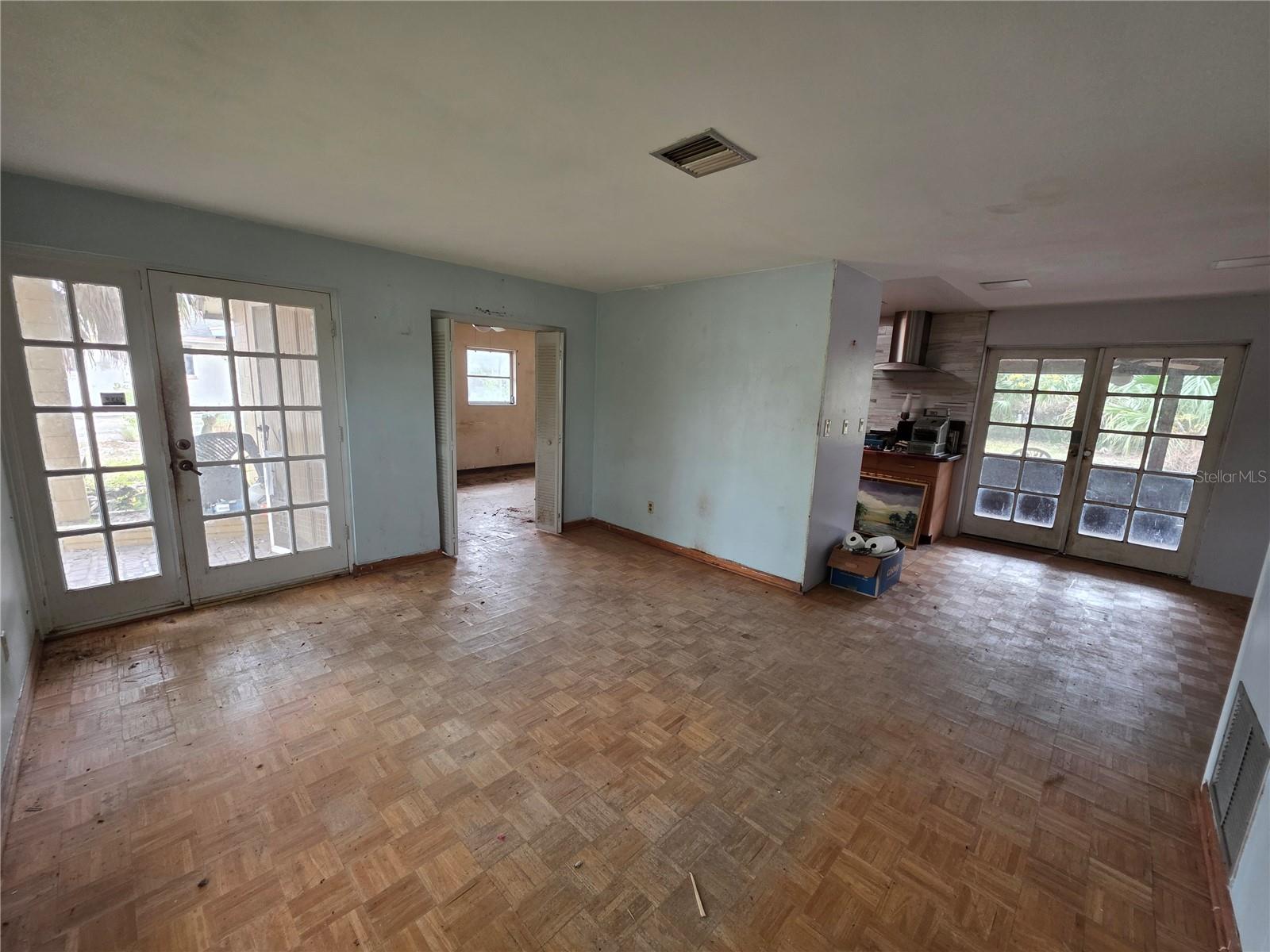 NORTH ORLANDO - Residential