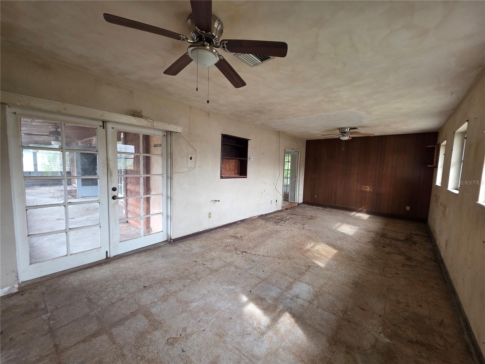 NORTH ORLANDO - Residential