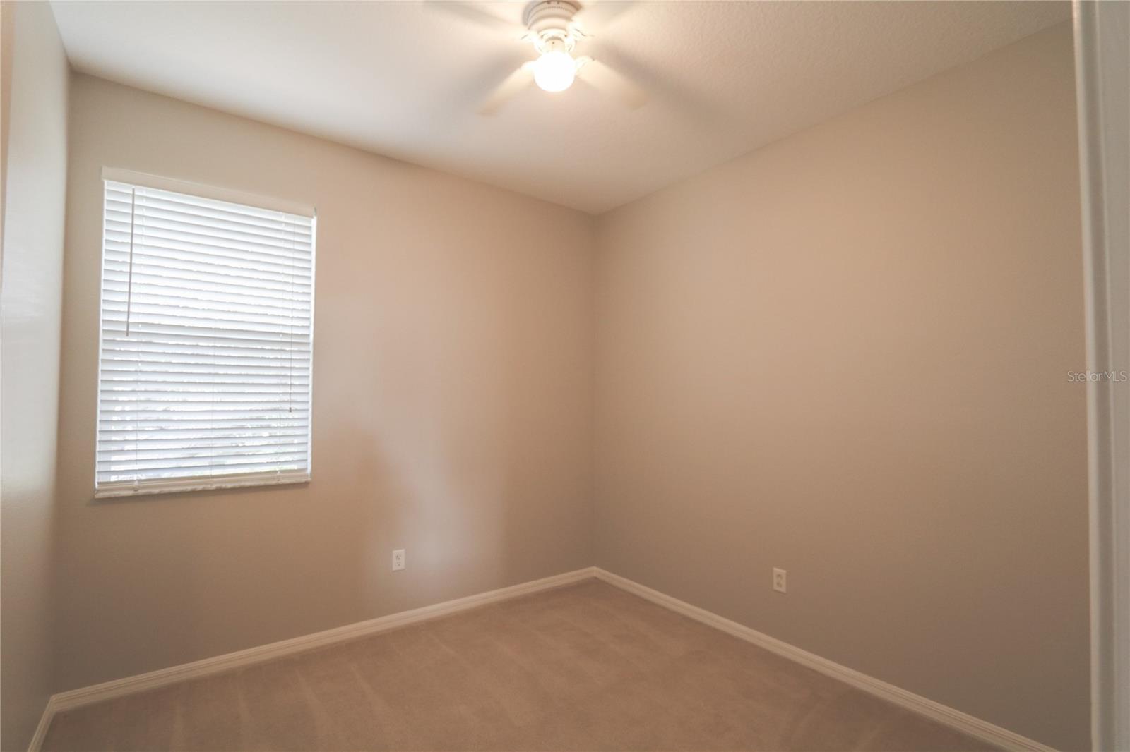 KINGS GATE SUB - Residential Lease