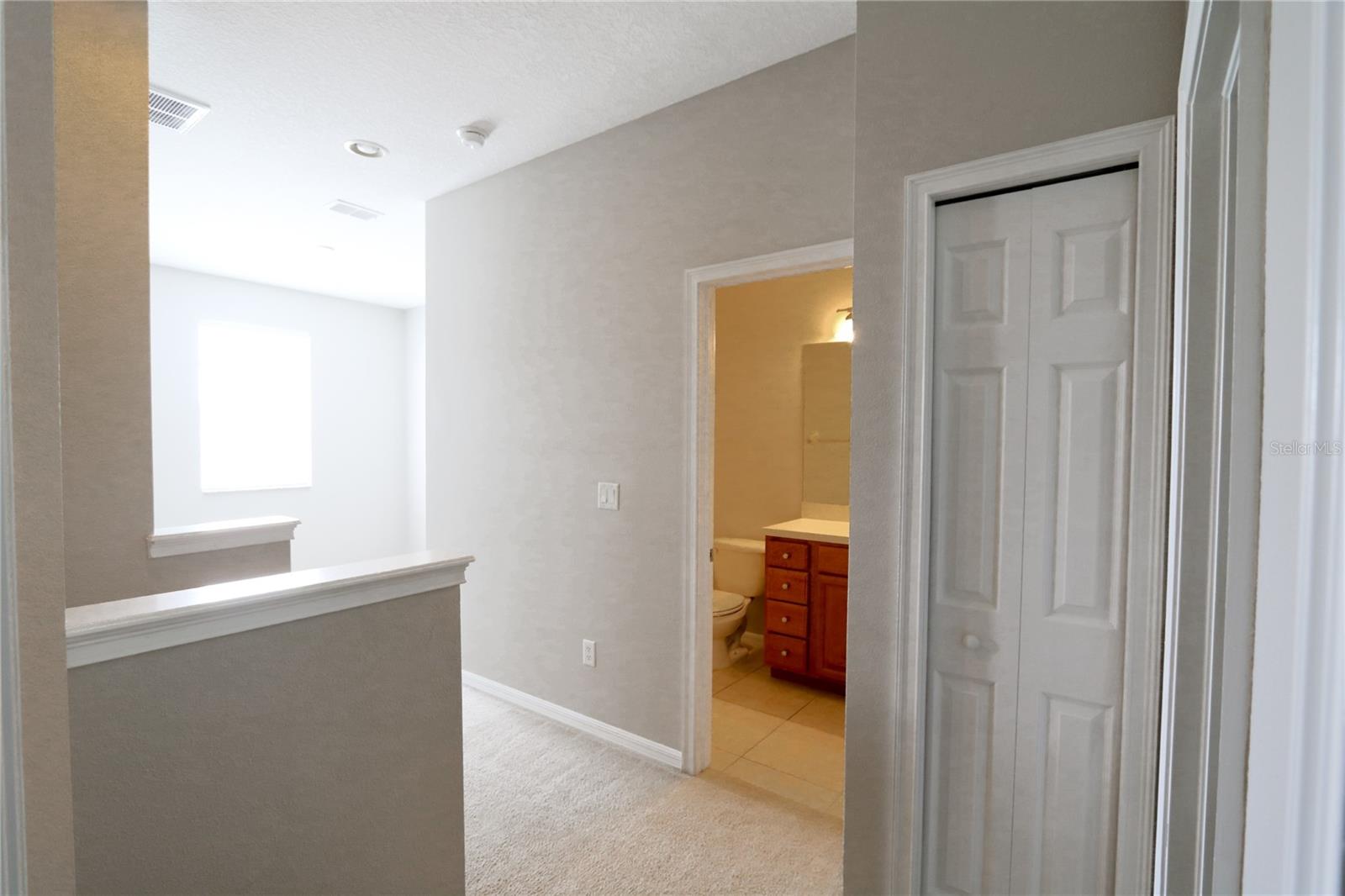 KINGS GATE SUB - Residential Lease