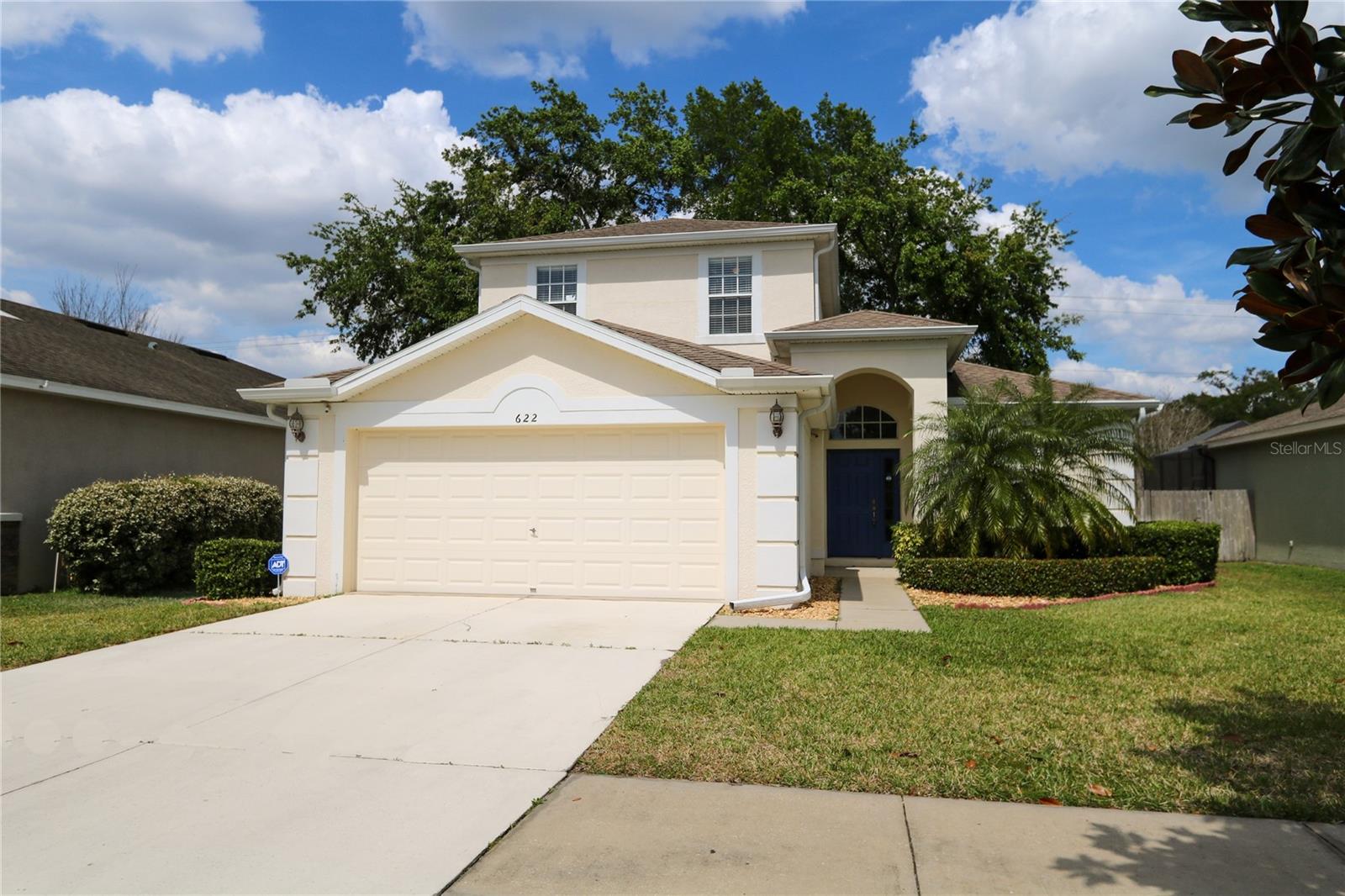 KINGS GATE SUB - Residential Lease