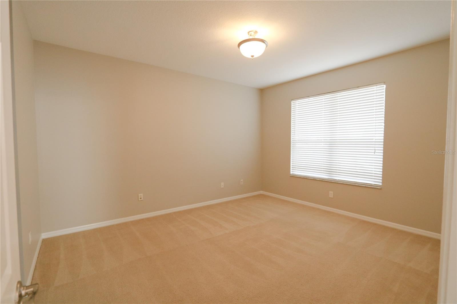 KINGS GATE SUB - Residential Lease