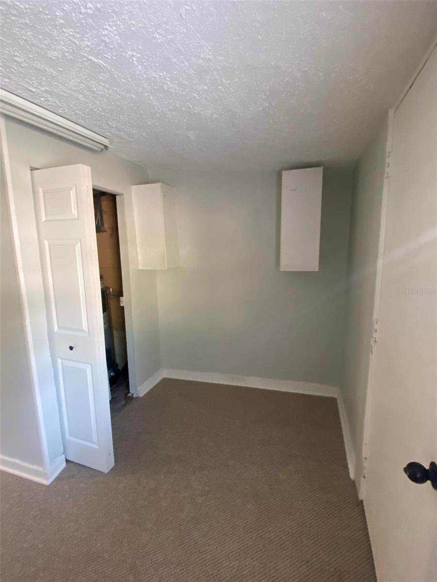 CRESENT LAKE GARDENS - Residential Income