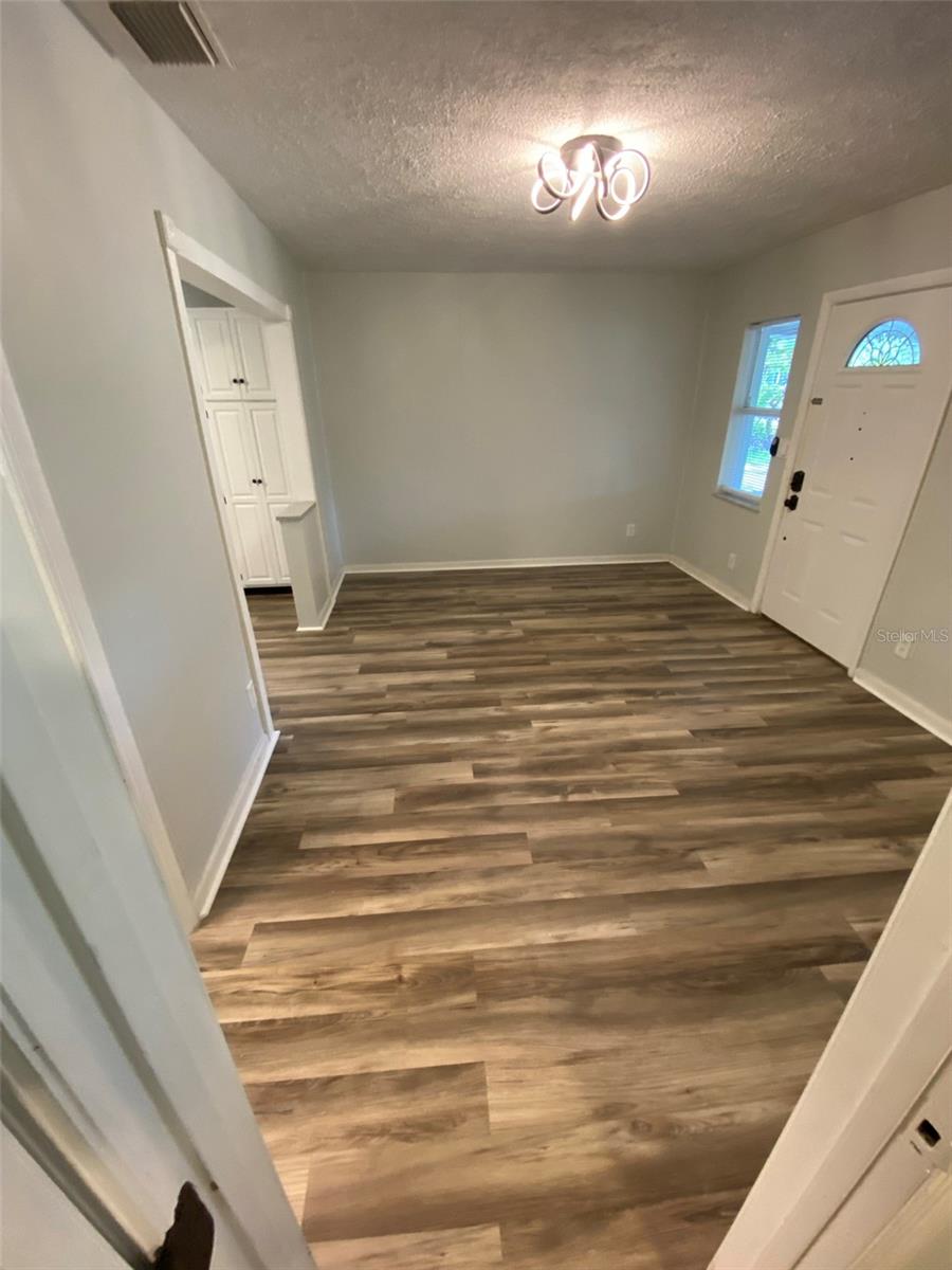 CRESENT LAKE GARDENS - Residential Income