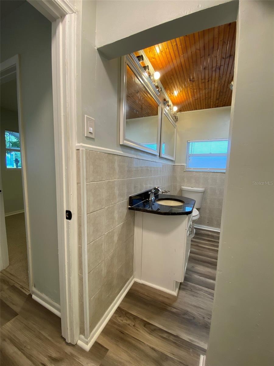 CRESENT LAKE GARDENS - Residential Income