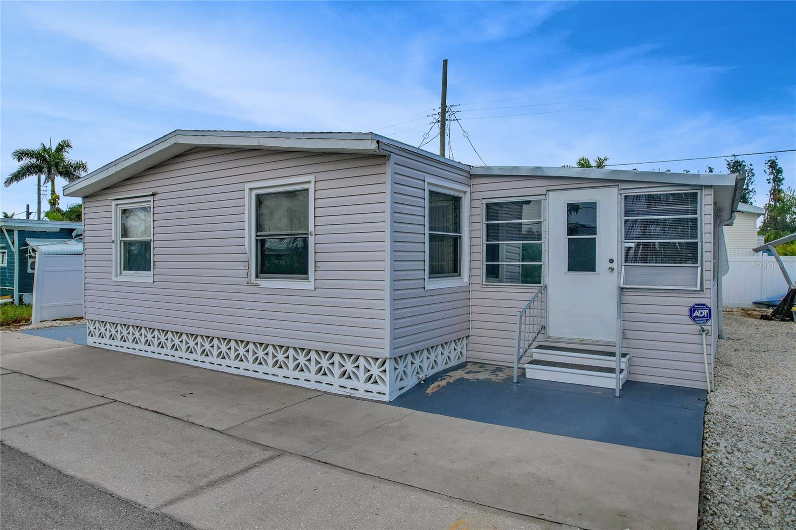 SUNNY SHORES TRAILER COMMUNITY - Residential