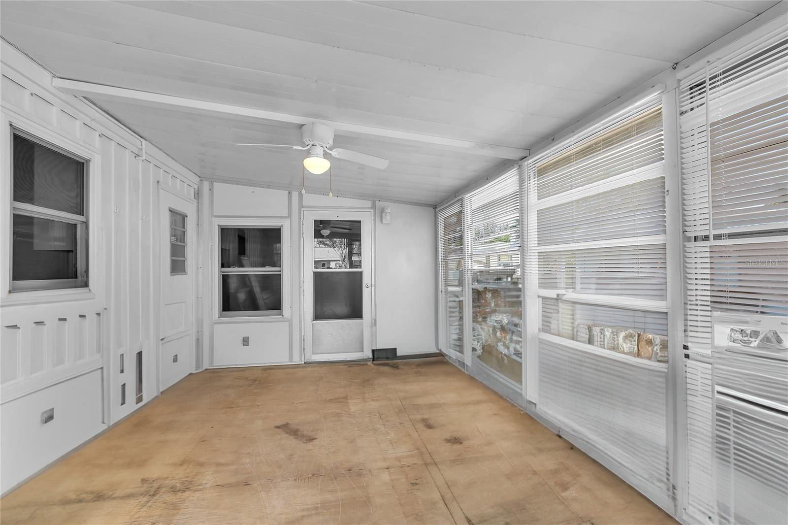 SUNNY SHORES TRAILER COMMUNITY - Residential