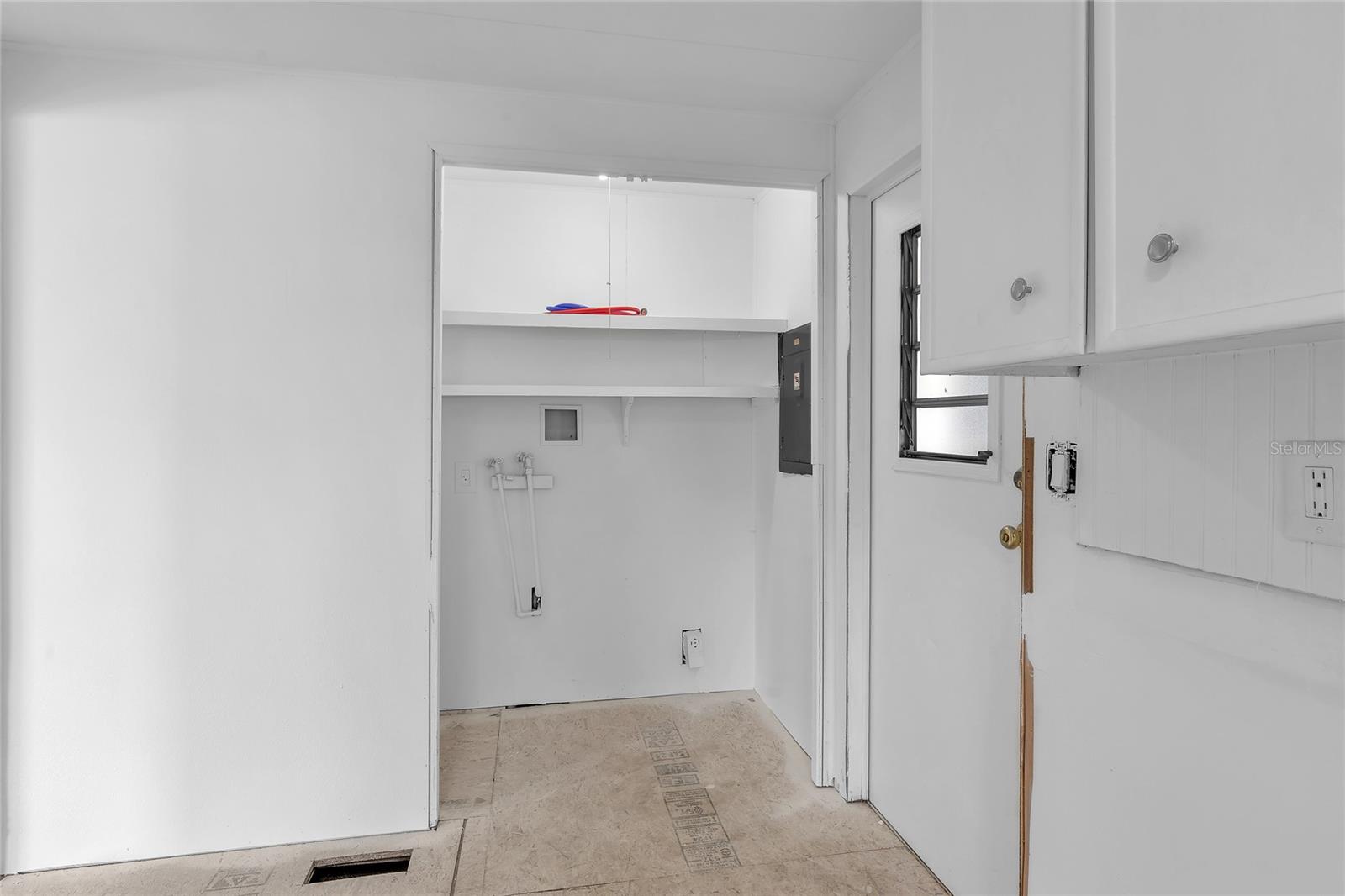 SUNNY SHORES TRAILER COMMUNITY - Residential