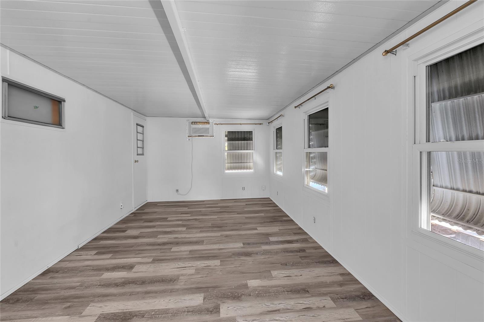 SUNNY SHORES TRAILER COMMUNITY - Residential