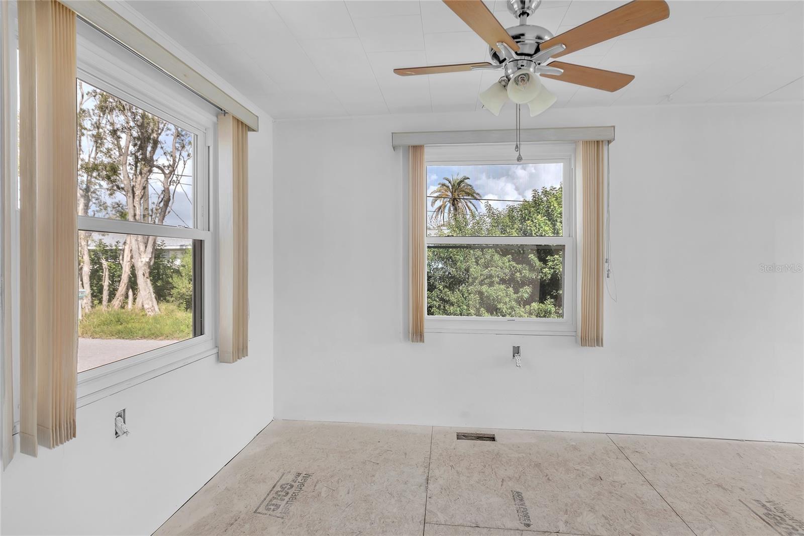 SUNNY SHORES TRAILER COMMUNITY - Residential