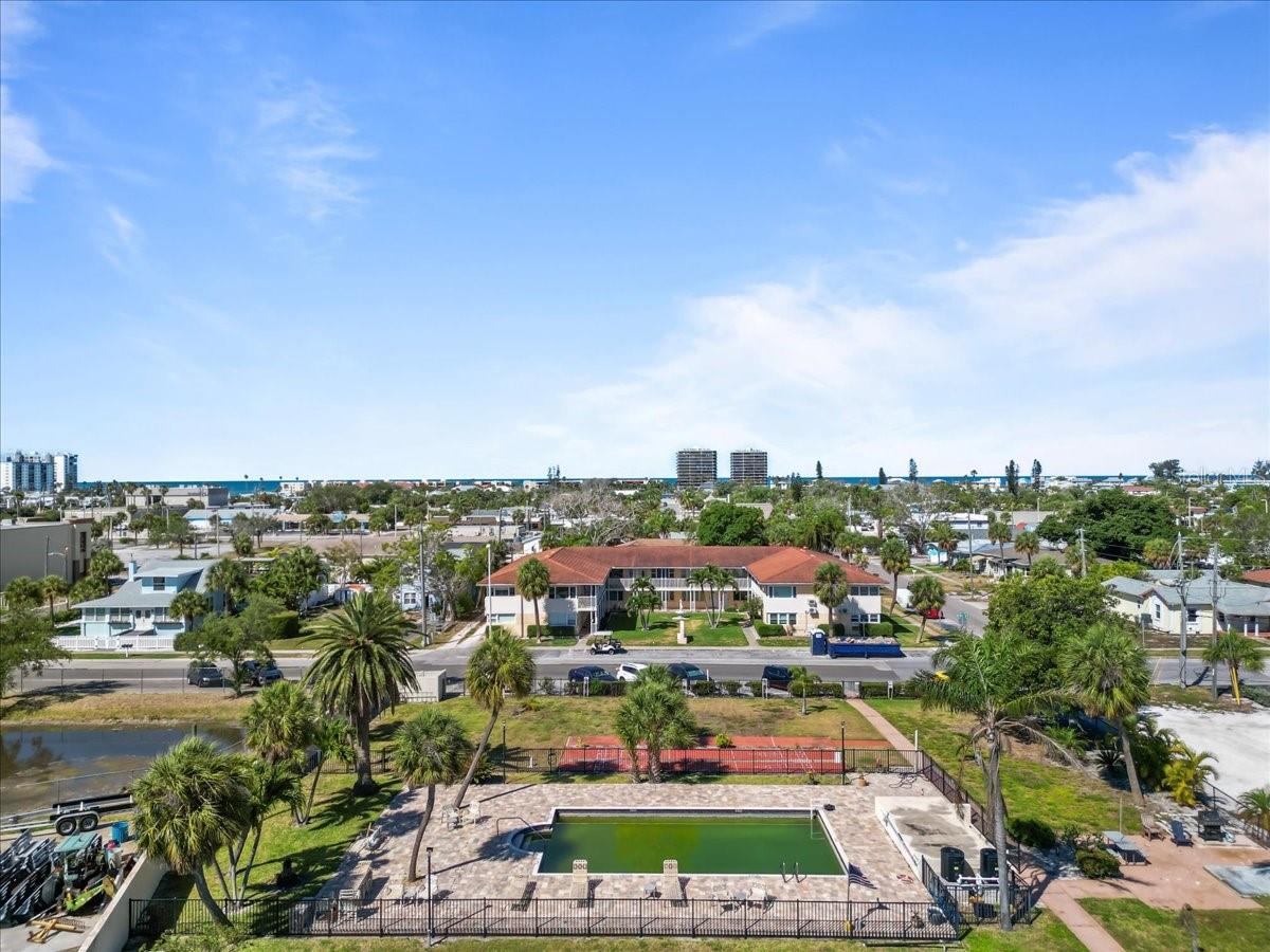 BAY ISLES CONDO - Residential