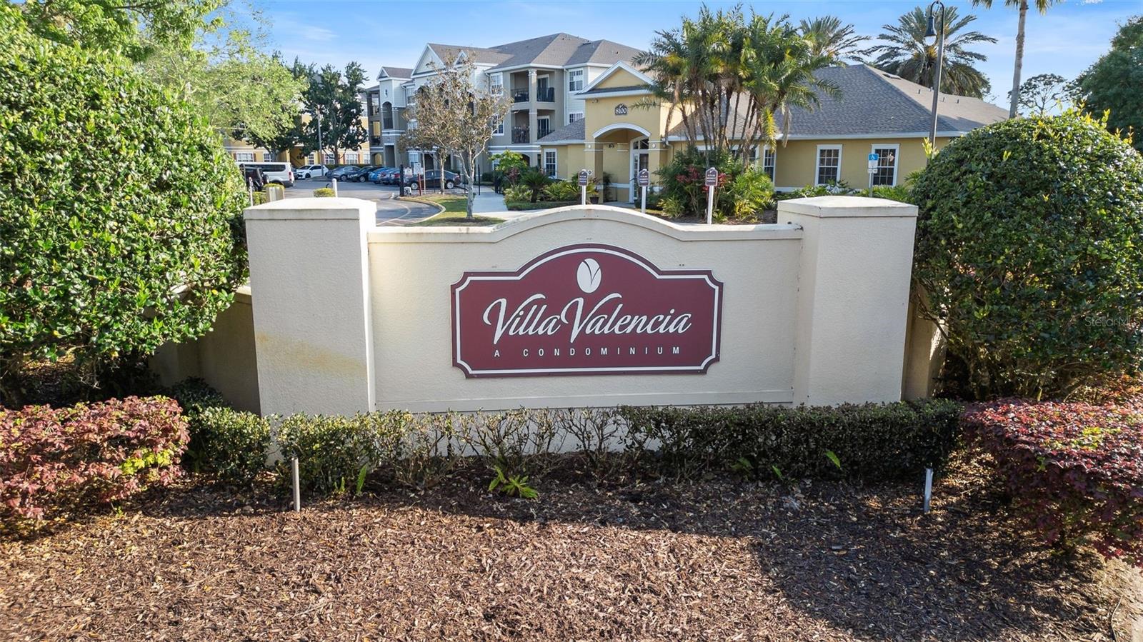 VILLA VALENCIA - Residential