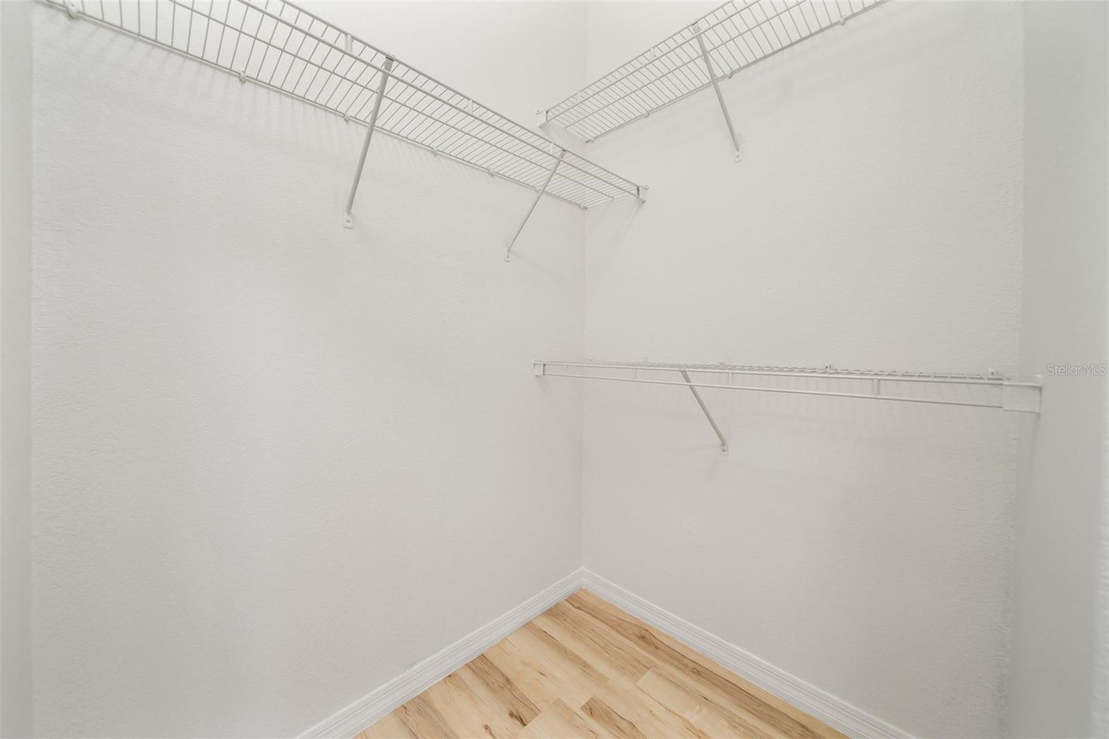 VILLA VALENCIA - Residential