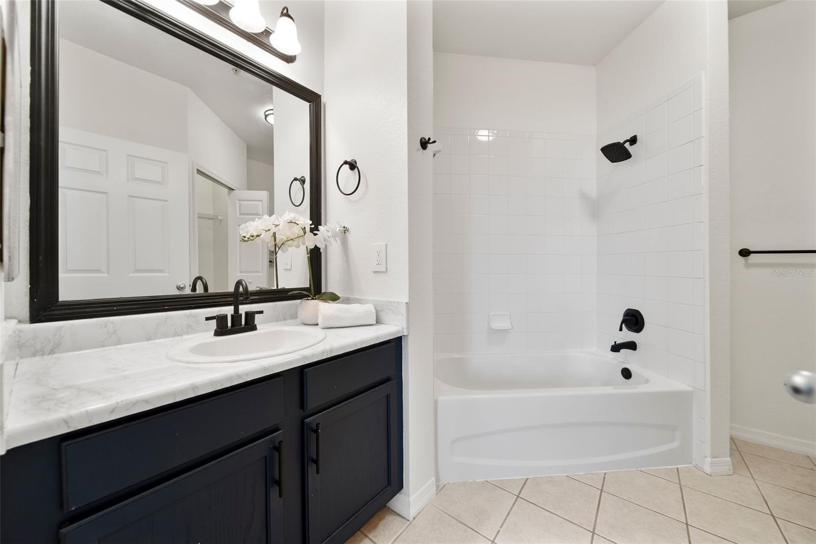 VILLA VALENCIA - Residential