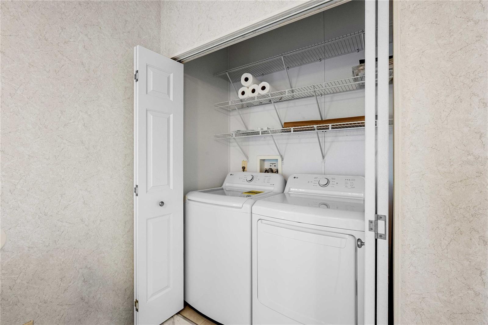 GRAND HORIZONS PH 01 - Residential