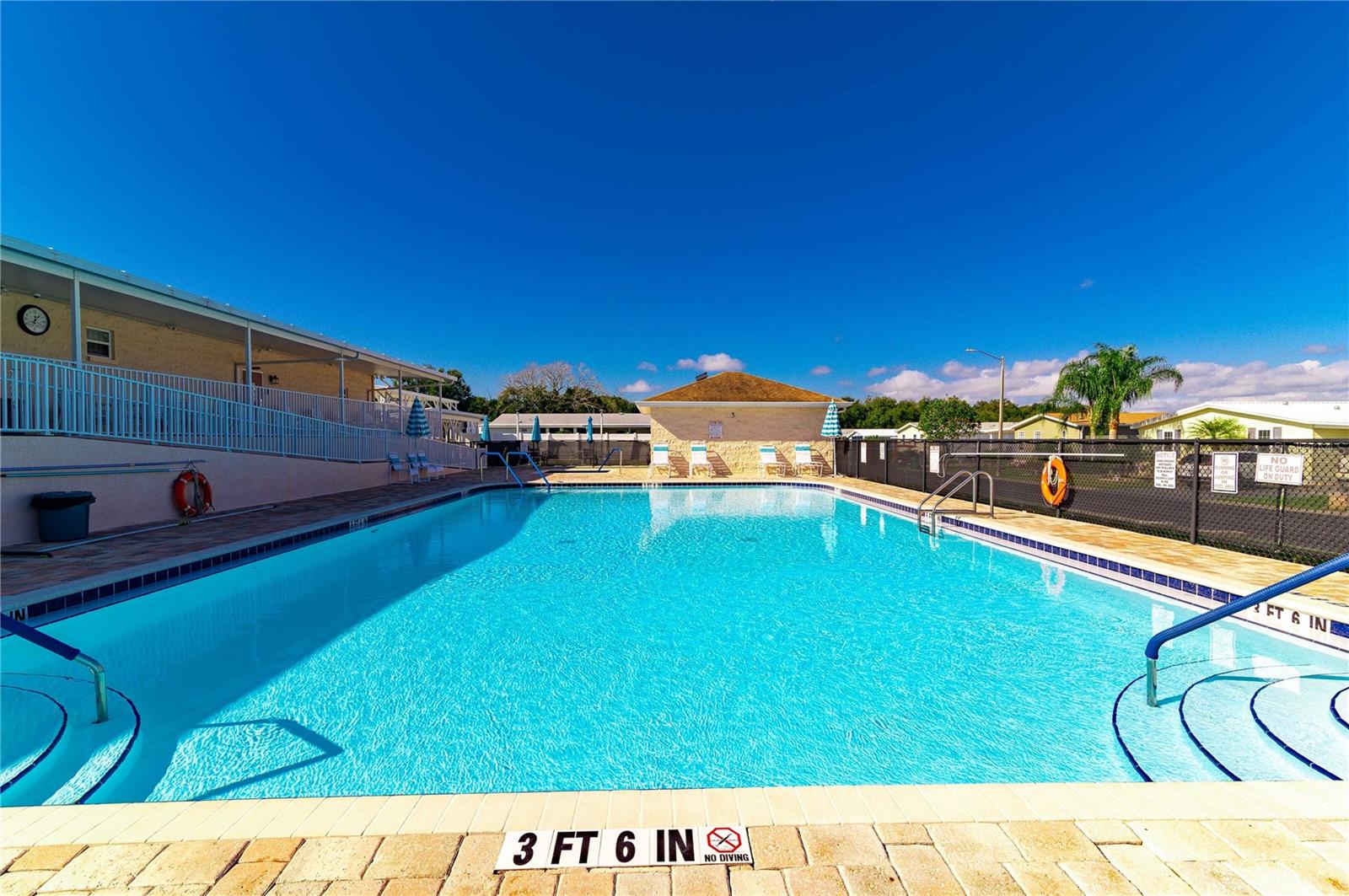 GRAND HORIZONS PH 01 - Residential