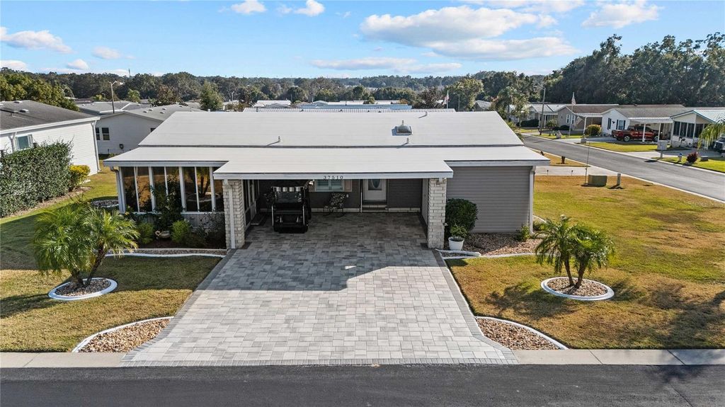 Photo of 37510 New Horizons Boulevard, Zephyrhills, FL 33541 (MLS # TB8449693)