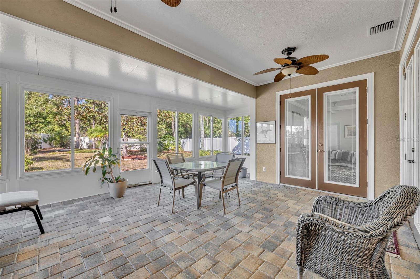 BLUE LAKE ESTATES - Residential