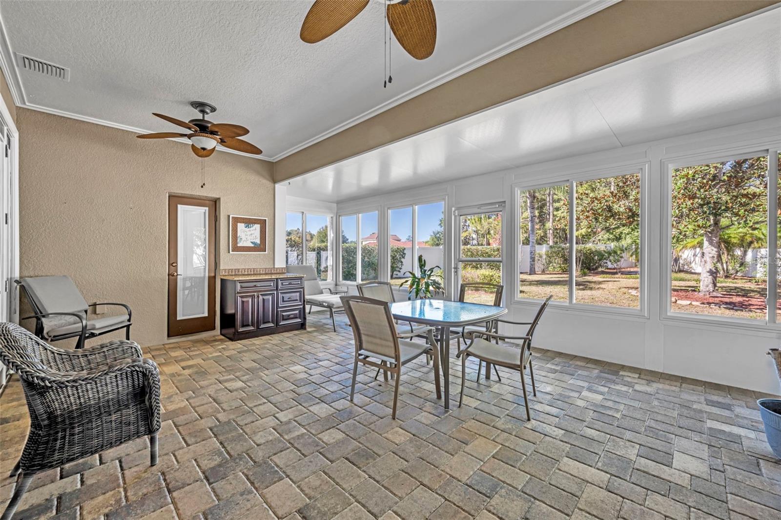 BLUE LAKE ESTATES - Residential