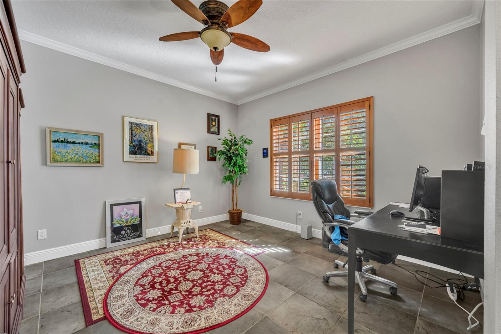 BLUE LAKE ESTATES - Residential