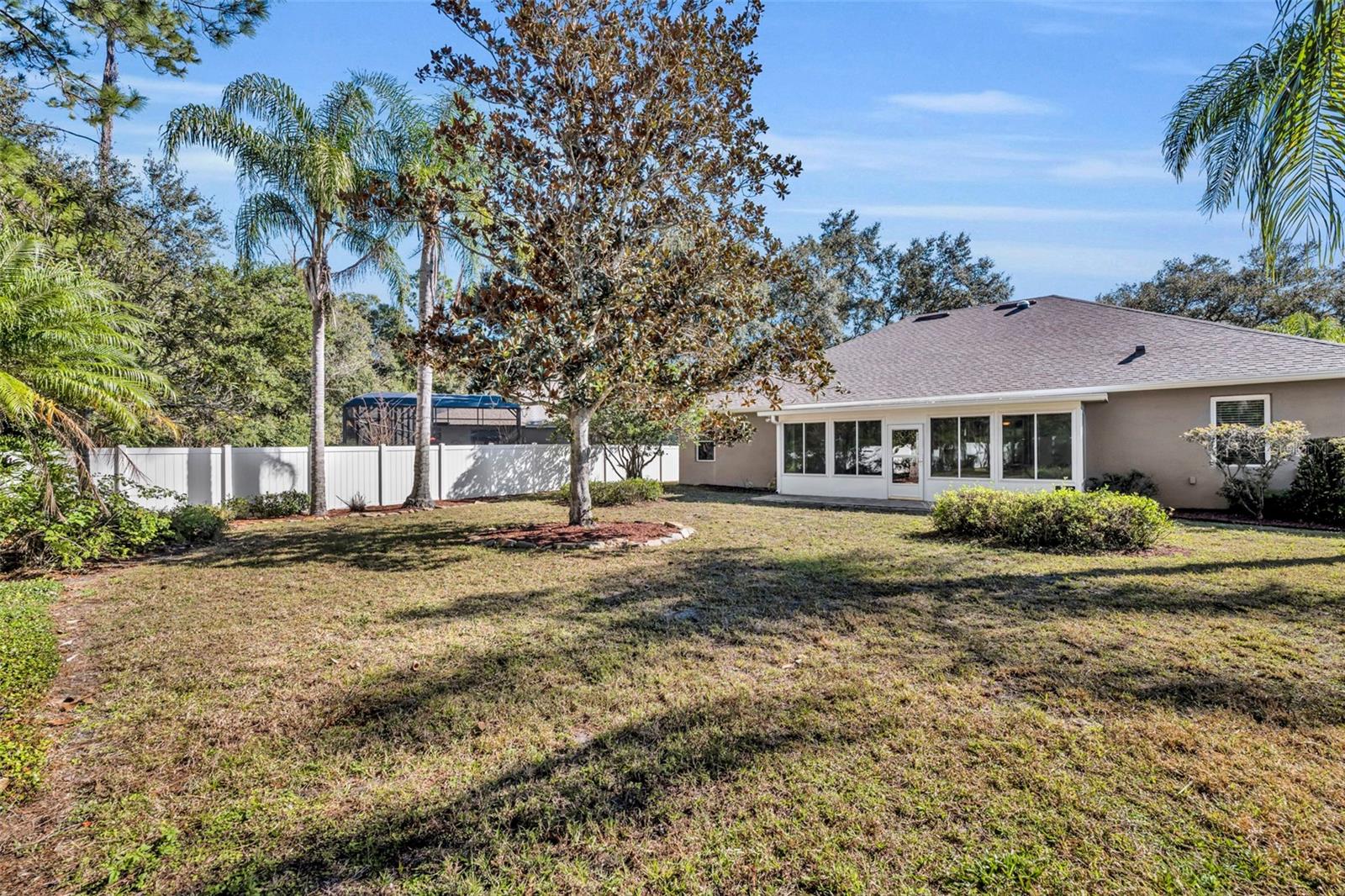 BLUE LAKE ESTATES - Residential