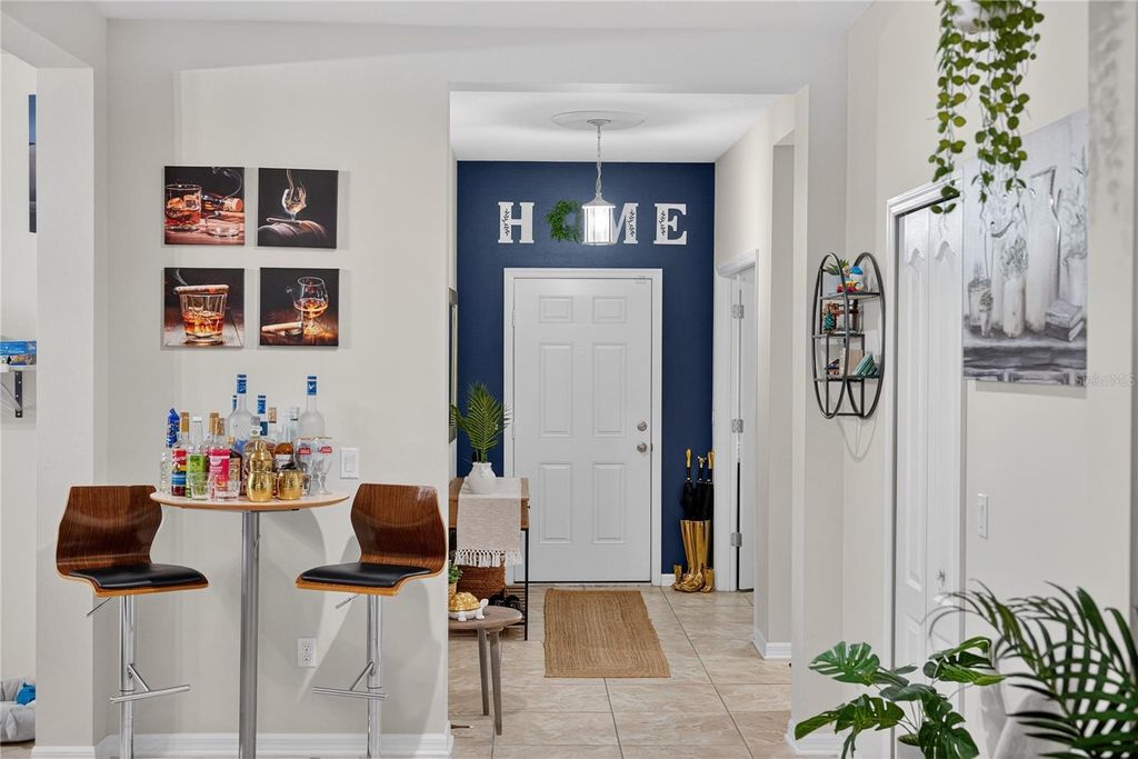 Photo of 637 Bay Bridge Circle, Apopka, FL 32703 (MLS # O6348479)