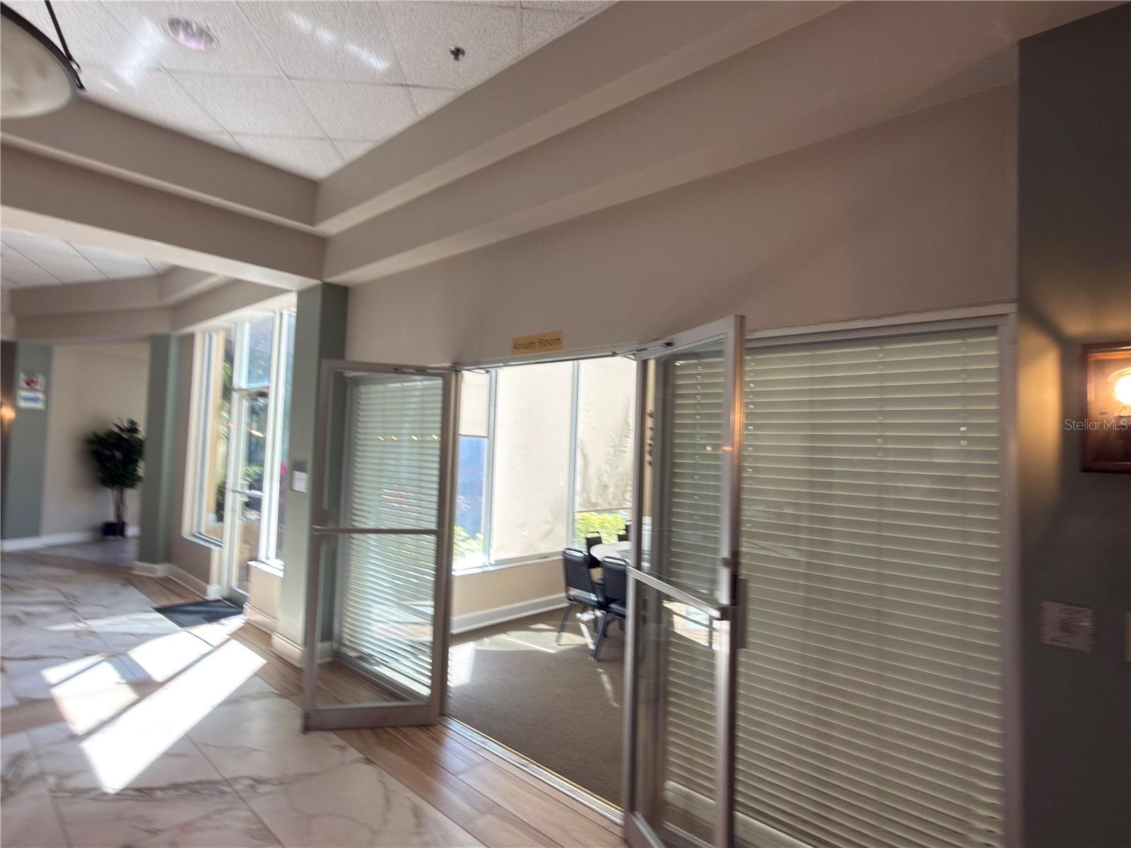 HIGHGATE B CONDO - Residential