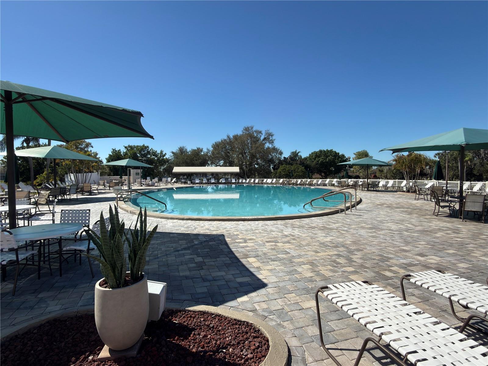 HIGHGATE B CONDO - Residential