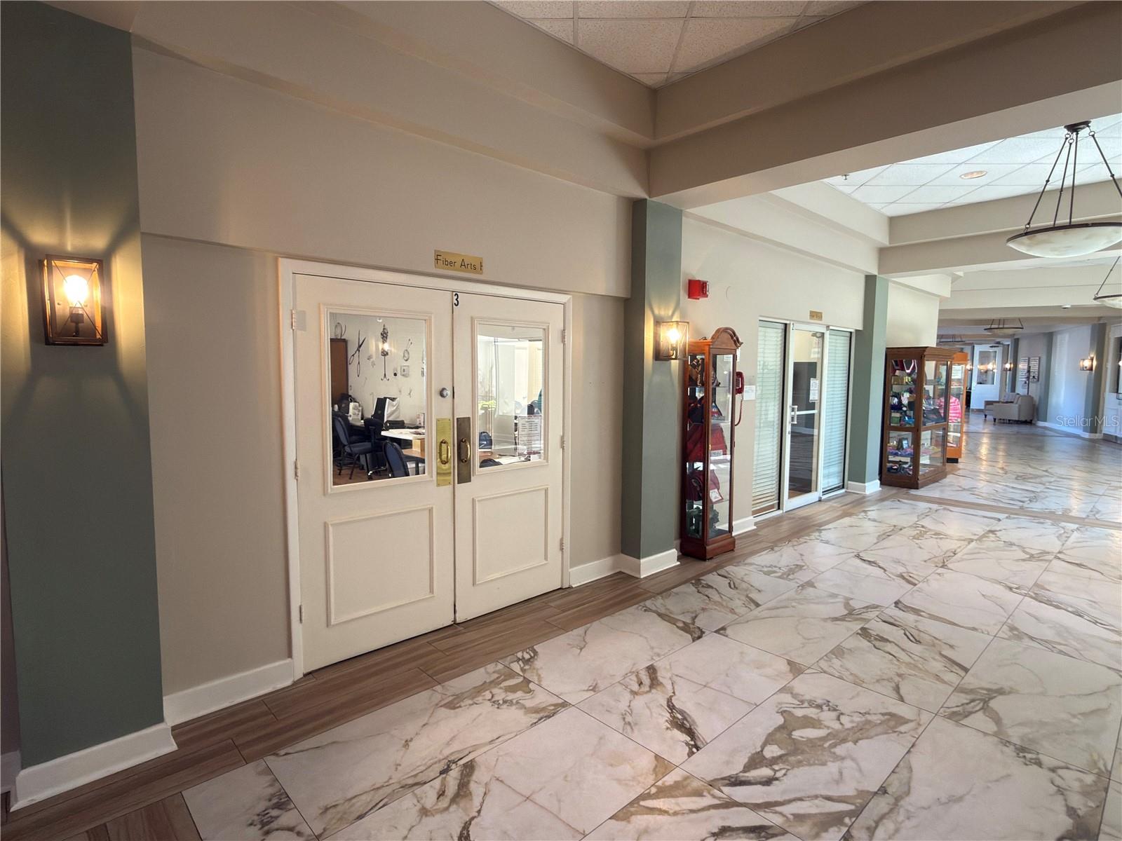 HIGHGATE B CONDO - Residential