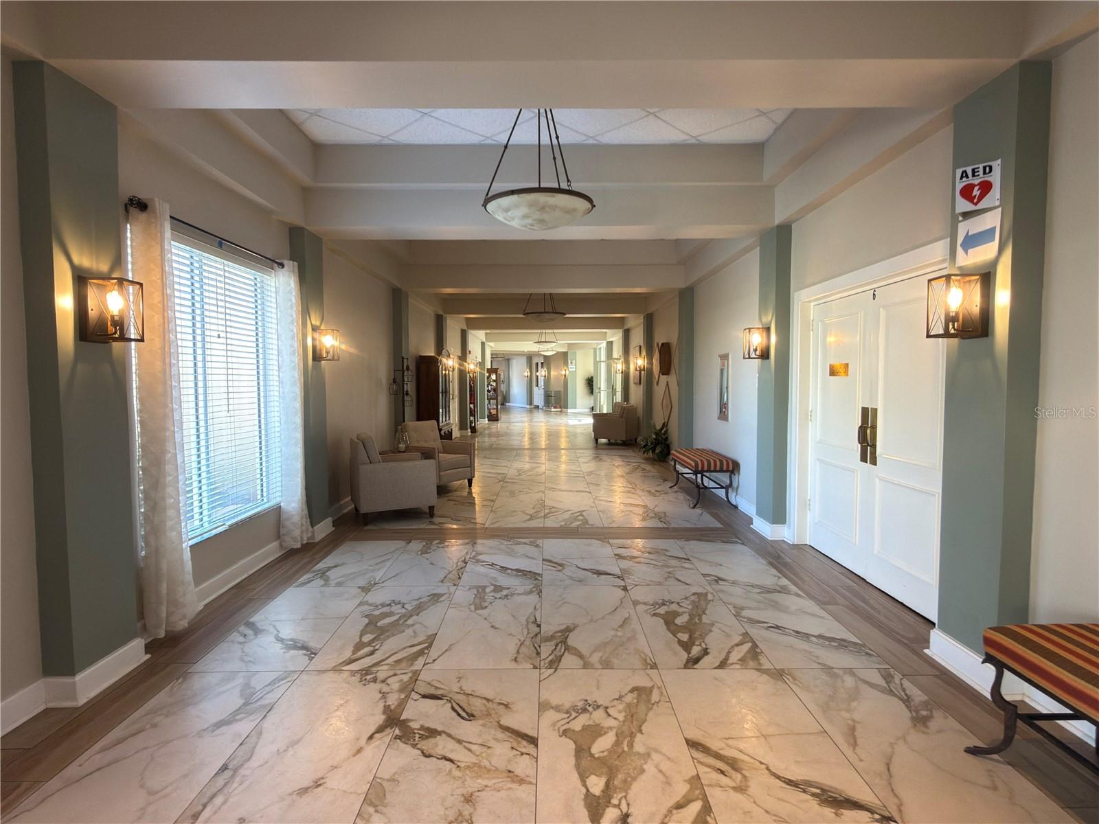 HIGHGATE B CONDO - Residential