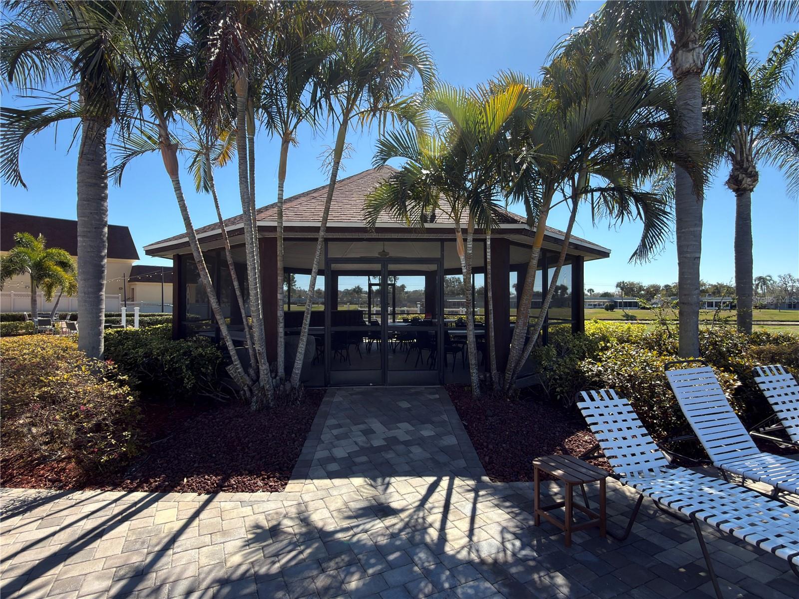 HIGHGATE B CONDO - Residential