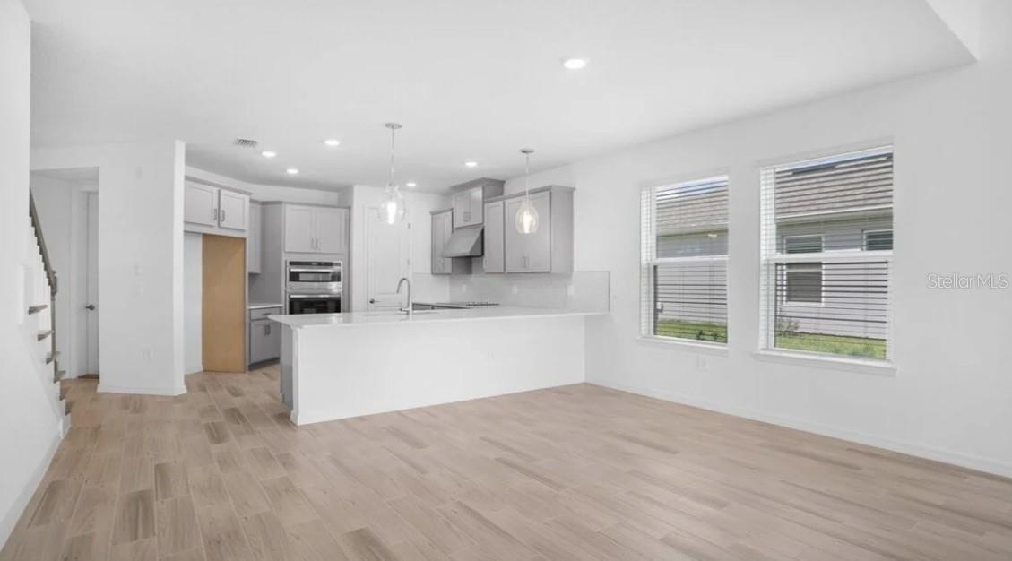 WESTVIEW - Residential