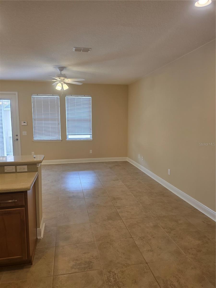 SAVANNAH PARK - Residential